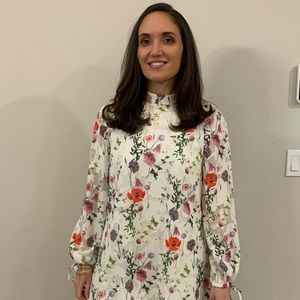 Meet your Posher, Claire